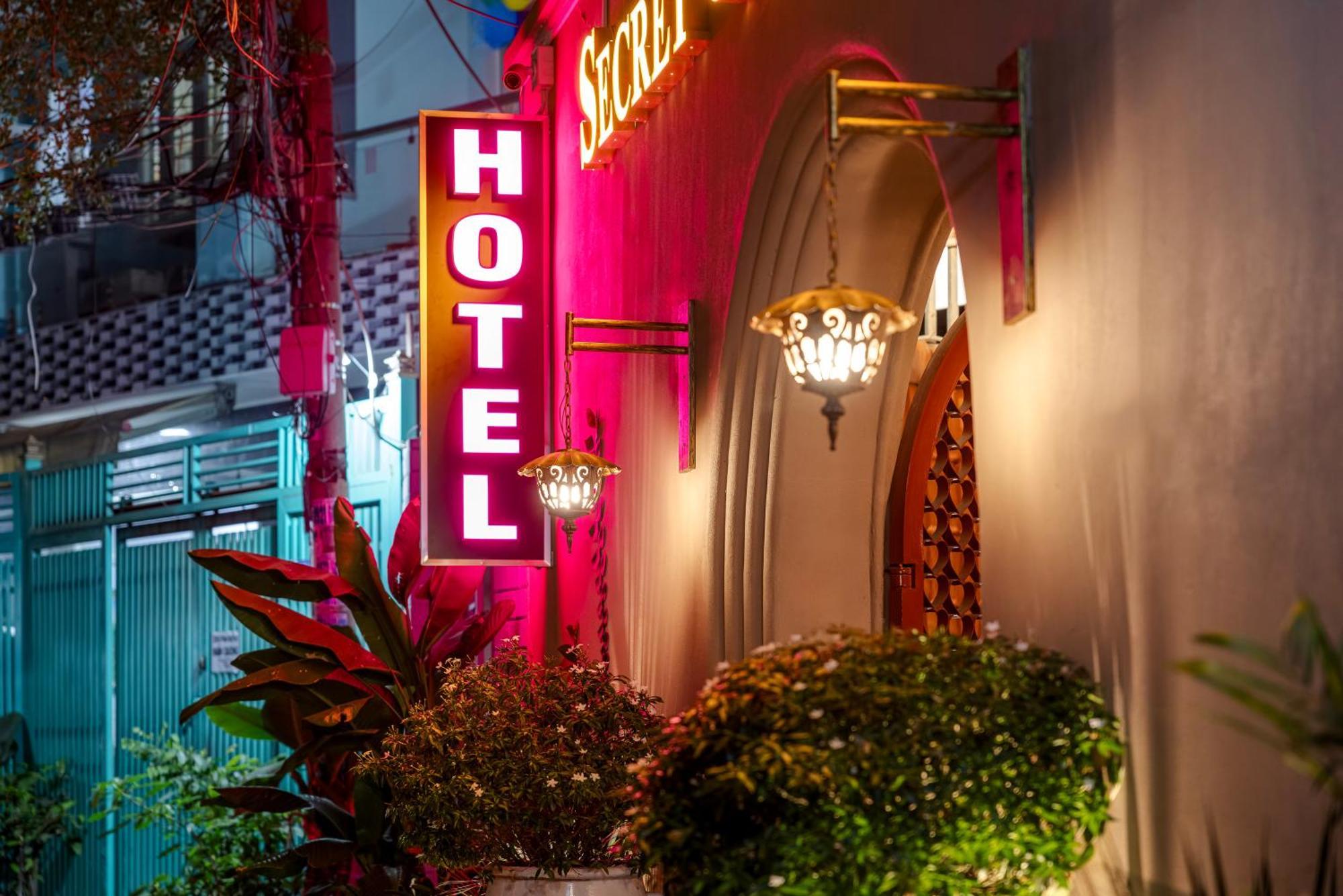Secret Garden Hotel Ho Chi Minh City Exterior photo